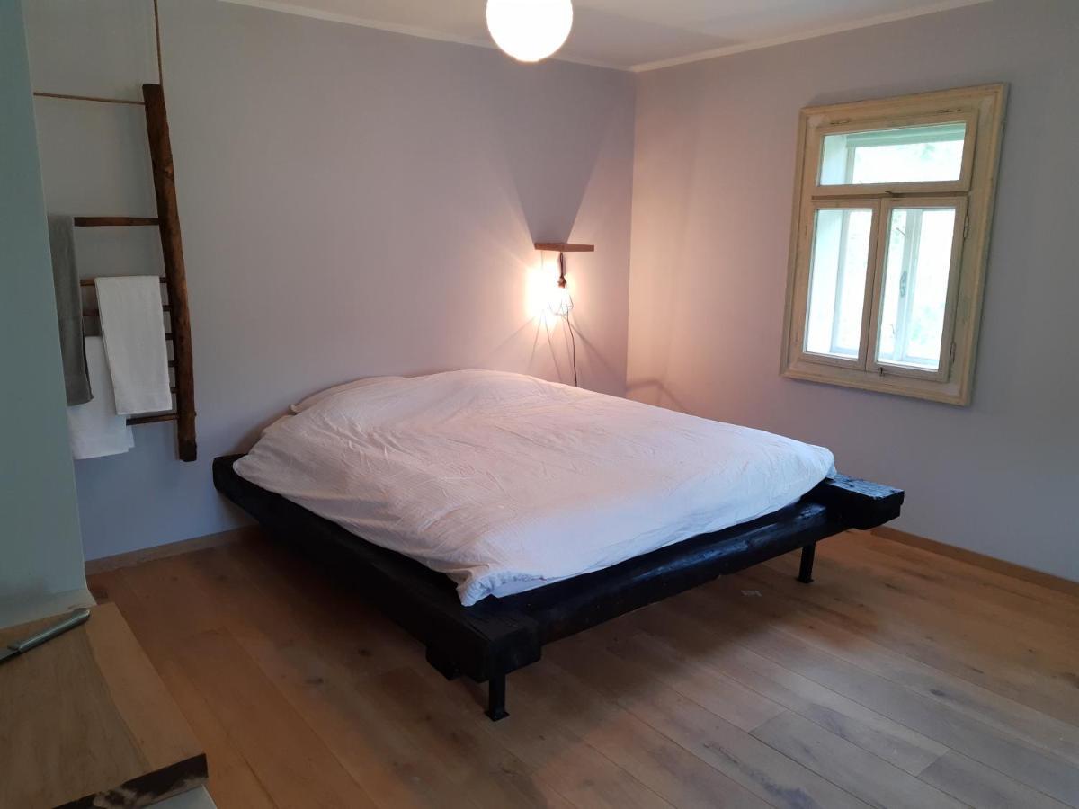 La Malu' Bistritei - Casutele Valea Stanii Hotel Bagian luar foto